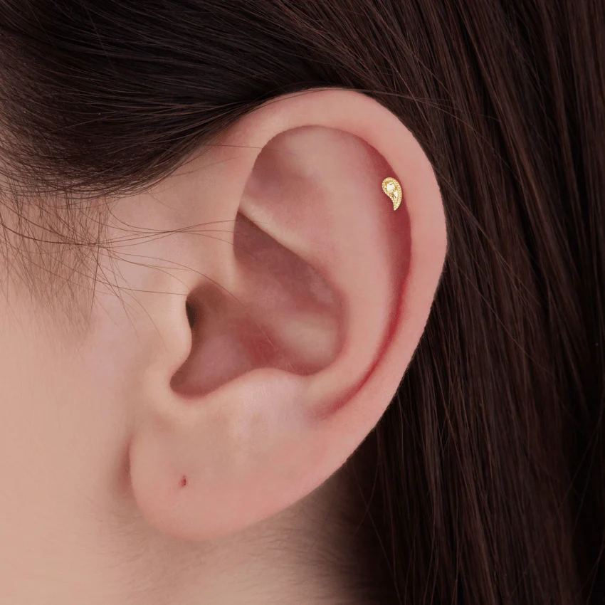 Diamond Paisley Threaded Stud Earring - Image 13