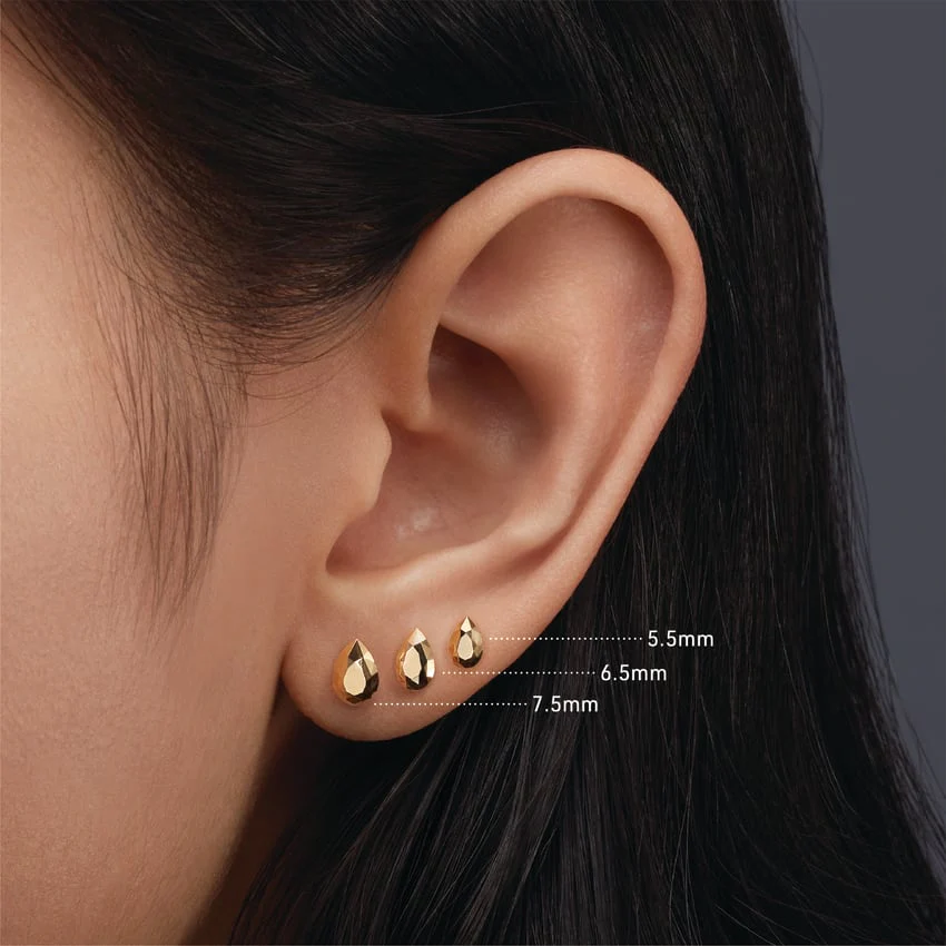 Faceted Gold Pear Threaded Stud Earring - Image 33