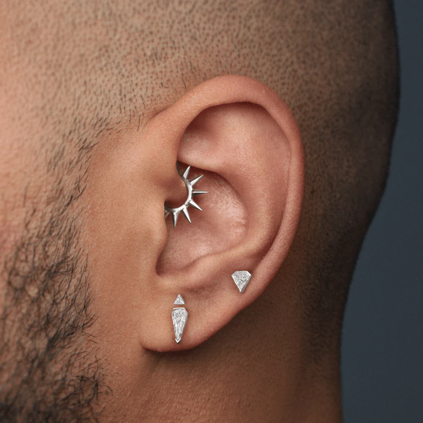 Invisible Set Triangle Diamond Threaded Stud Earring - Image 15