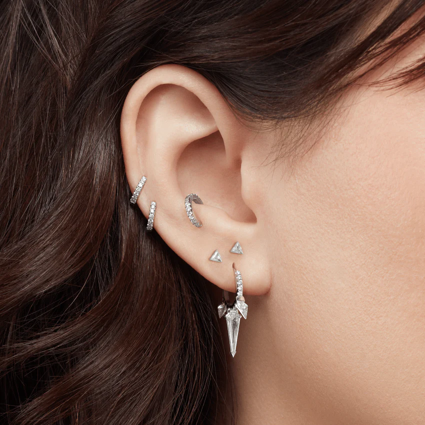 Invisible Set Triangle Diamond Threaded Stud Earring - Image 67