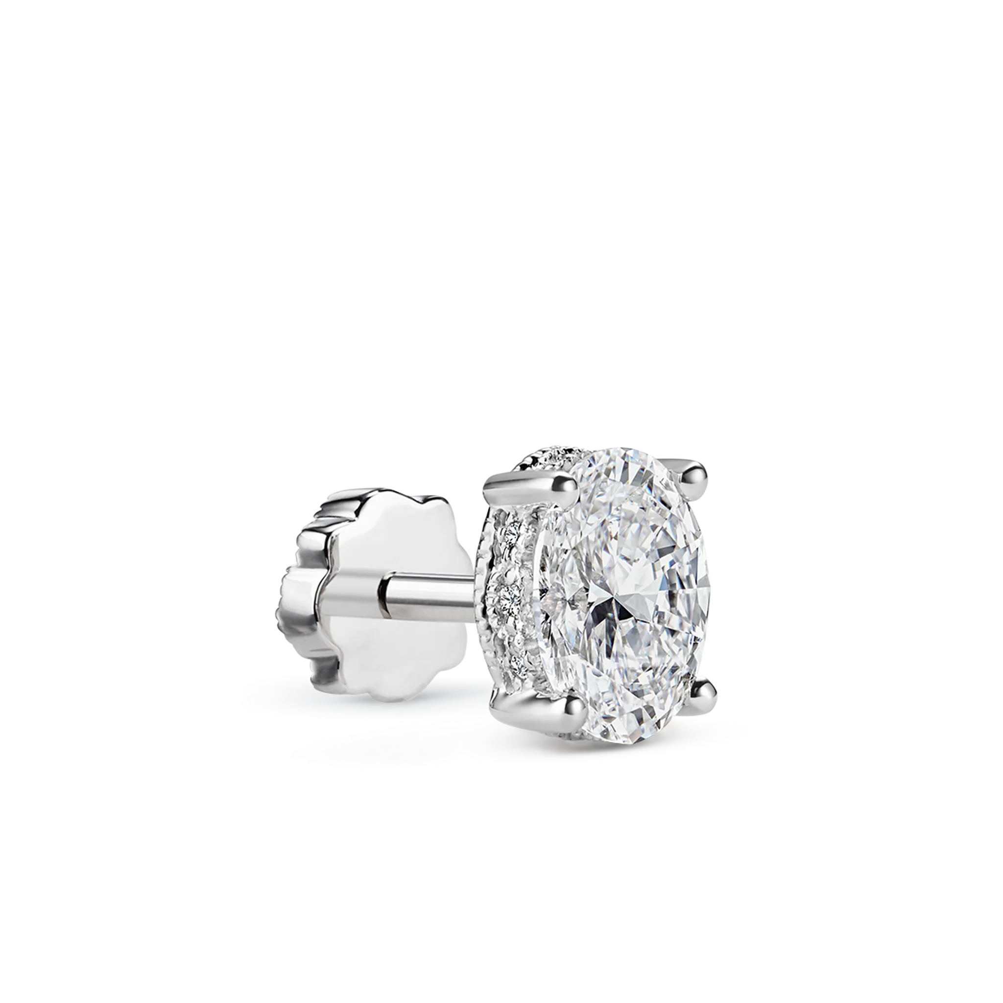 Oval Diamond Engraved Threaded Stud Earring - Image 13