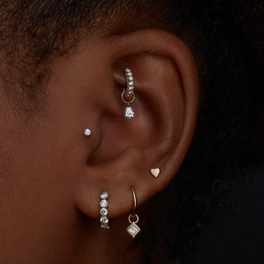 Plain Heart Traditional Stud Earring - Image 10