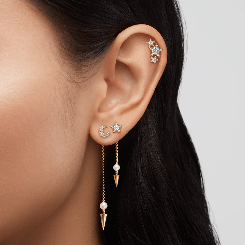 Three Star Garland Diamond Threaded Stud Earring - Image 9